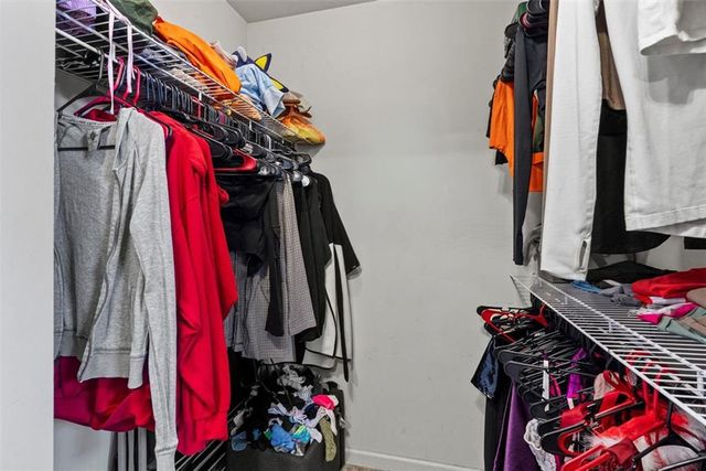 2349 Meadow Isle Lane, Lawrenceville, GA 30043