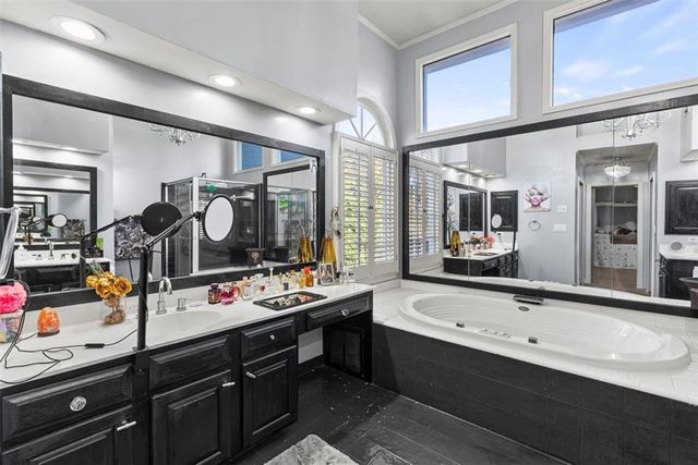 2349 Meadow Isle Lane, Lawrenceville, GA 30043