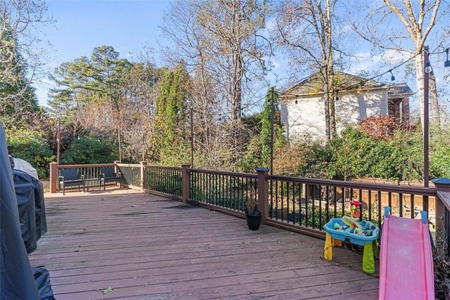 2349 Meadow Isle Lane, Lawrenceville, GA 30043