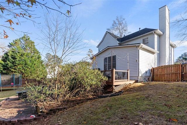 2349 Meadow Isle Lane, Lawrenceville, GA 30043