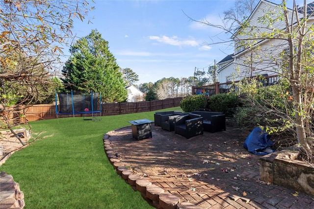 2349 Meadow Isle Lane, Lawrenceville, GA 30043