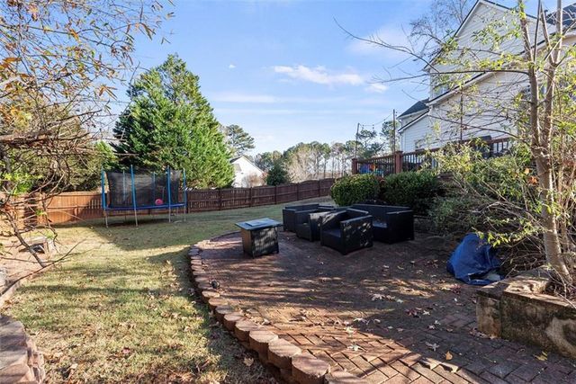 2349 Meadow Isle Lane, Lawrenceville, GA 30043