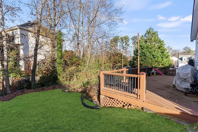 2349 Meadow Isle Lane, Lawrenceville, GA 30043