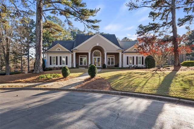 2349 Meadow Isle Lane, Lawrenceville, GA 30043