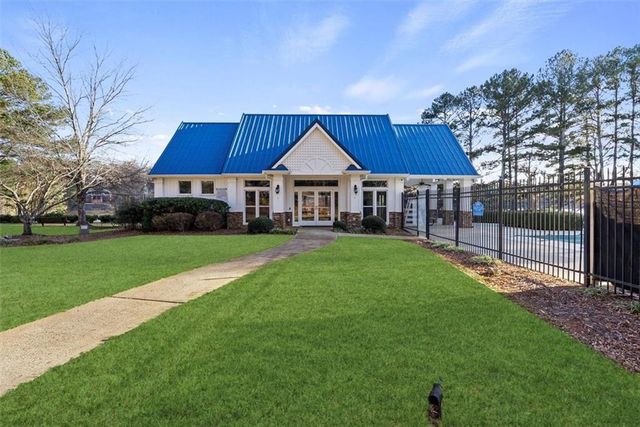 2349 Meadow Isle Lane, Lawrenceville, GA 30043