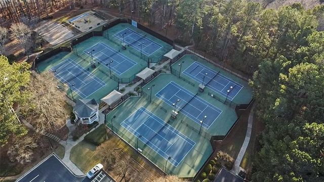 2349 Meadow Isle Lane, Lawrenceville, GA 30043