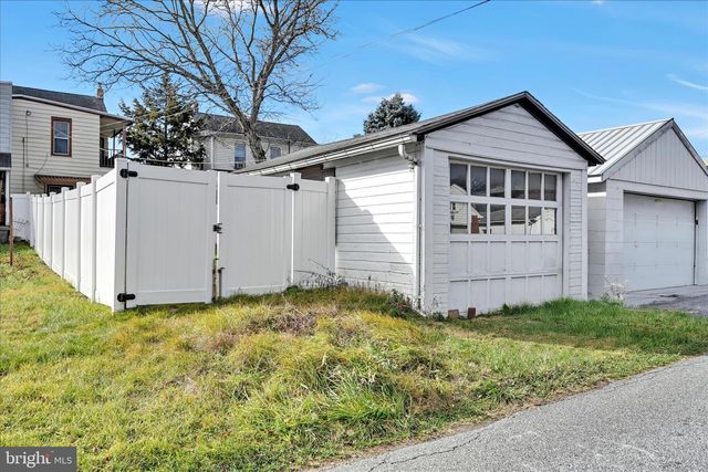 18 JURY ST, Highspire, PA 17034