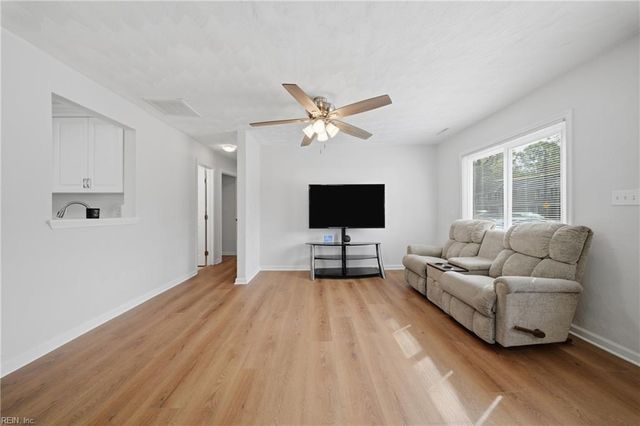 5026 Krick ST, Norfolk, VA 23513