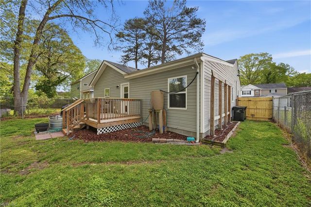 5026 Krick ST, Norfolk, VA 23513