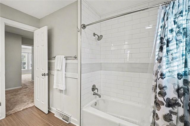 7201 W 99th Street, Overland Park, KS 66212