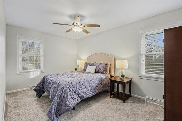 7201 W 99th Street, Overland Park, KS 66212