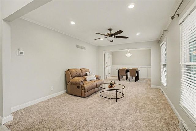 7201 W 99th Street, Overland Park, KS 66212