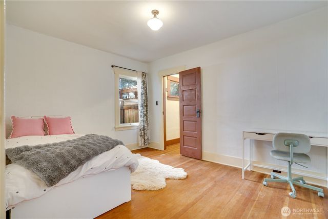 3820 S J Street, Tacoma, WA 98418