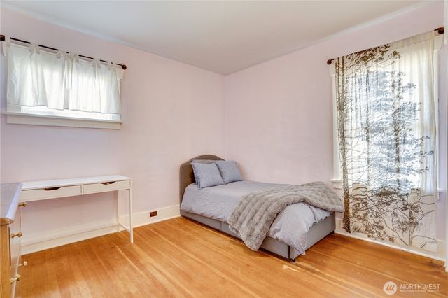 3820 S J Street, Tacoma, WA 98418