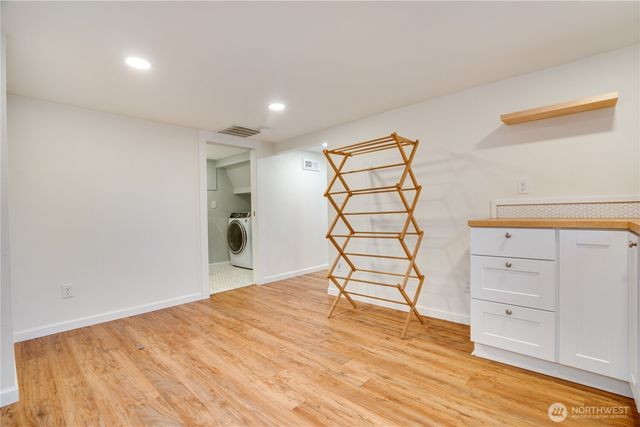 3820 S J Street, Tacoma, WA 98418