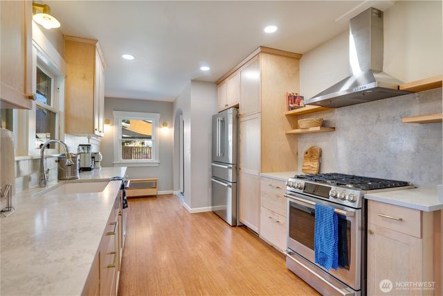 3820 S J Street, Tacoma, WA 98418