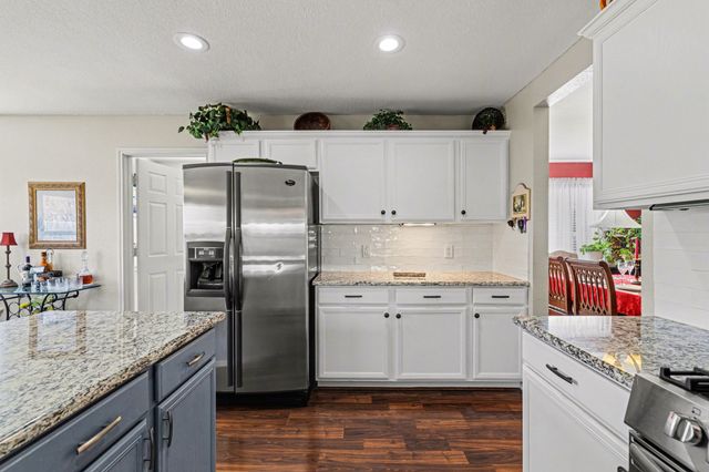 2018 Baker Drive, Corinth, TX 76210