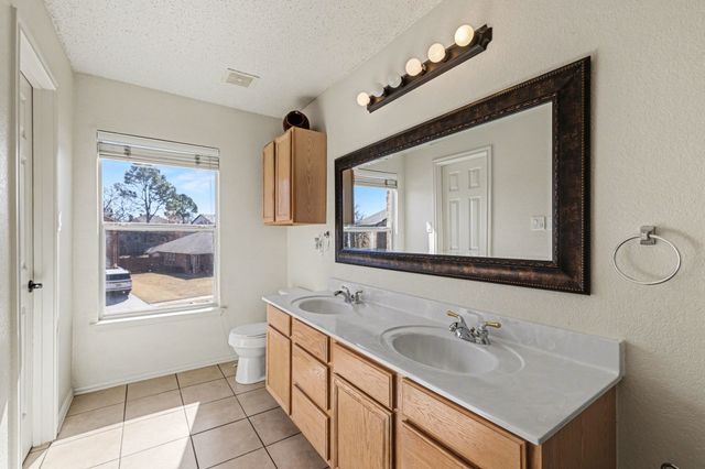 2018 Baker Drive, Corinth, TX 76210