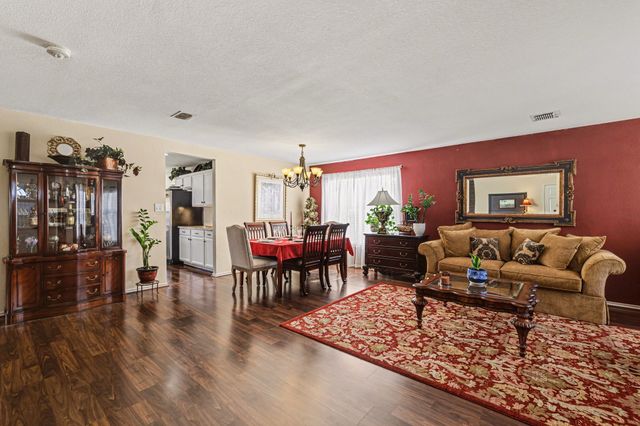 2018 Baker Drive, Corinth, TX 76210