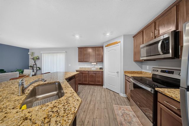 2916 SE Melaleuca Boulevard, Port Saint Lucie, FL 34952