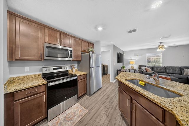 2916 SE Melaleuca Boulevard, Port Saint Lucie, FL 34952