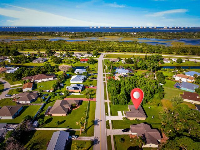 2916 SE Melaleuca Boulevard, Port Saint Lucie, FL 34952