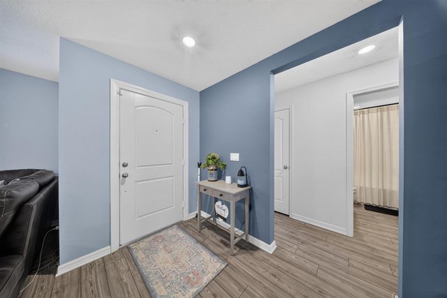 2916 SE Melaleuca Boulevard, Port Saint Lucie, FL 34952