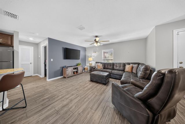 2916 SE Melaleuca Boulevard, Port Saint Lucie, FL 34952