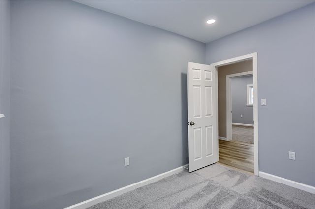 1418 Duss, Ambridge, PA 15003