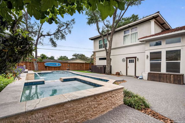 602 E Nottingham, San Antonio, TX 78209