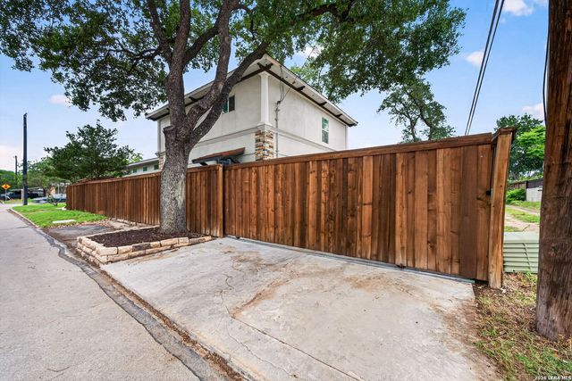 602 E Nottingham, San Antonio, TX 78209