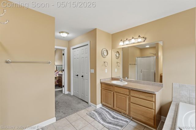 8705 Clarion Court, Green Oak Township, MI 48116
