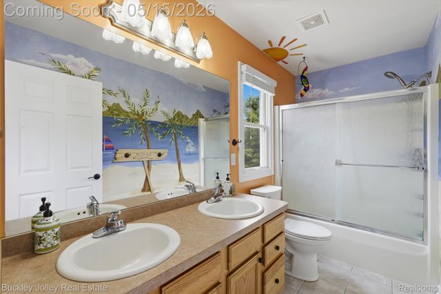 8705 Clarion Court, Green Oak Township, MI 48116