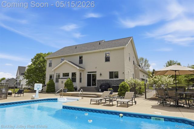 8705 Clarion Court, Green Oak Township, MI 48116