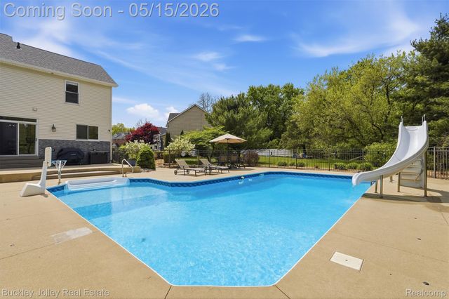 8705 Clarion Court, Green Oak Township, MI 48116