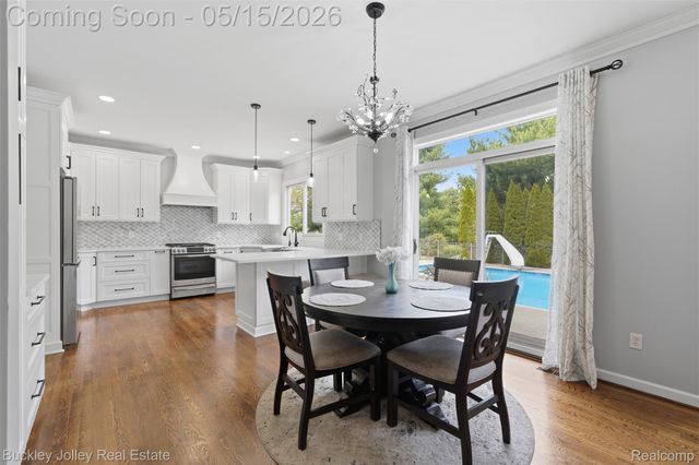 8705 Clarion Court, Green Oak Township, MI 48116