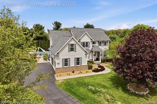 8705 Clarion Court, Green Oak Township, MI 48116