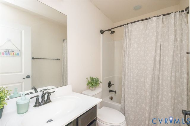 1315 Eagle Pl, Prince George, VA 23860