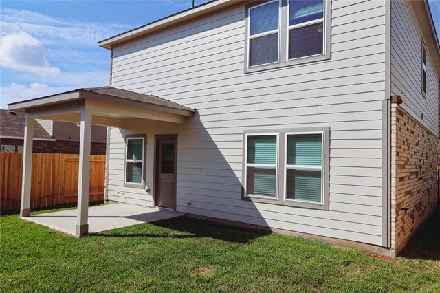 211 Brazen Forest Trail, Magnolia, TX 77354