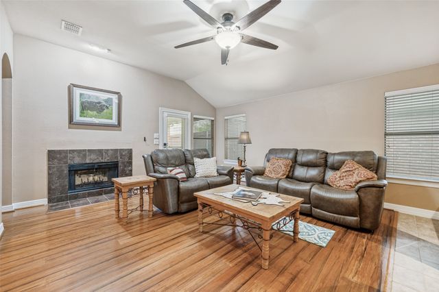 412 Crossbill Lane, Little Elm, TX 75068