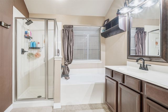 412 Crossbill Lane, Little Elm, TX 75068