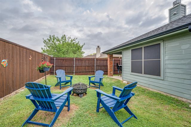 412 Crossbill Lane, Little Elm, TX 75068