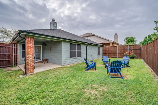 412 Crossbill Lane, Little Elm, TX 75068