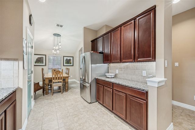 412 Crossbill Lane, Little Elm, TX 75068