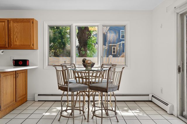126 WEST 33RD ST, Bayonne, NJ 07002
