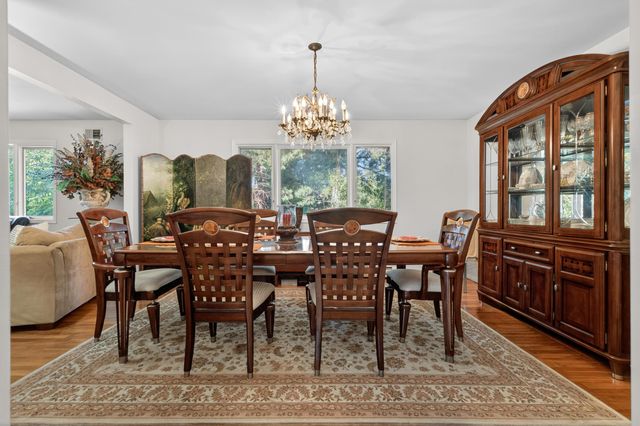 126 WEST 33RD ST, Bayonne, NJ 07002