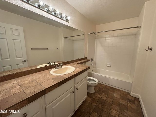 4455 E Paradise Village Parkway S 1029, Phoenix, AZ 85032