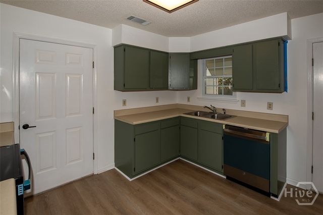 405 Magnolia Street, Guyton, GA 31312