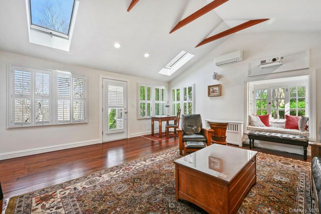 35 Euclid Avenue, Ardsley, NY 10502