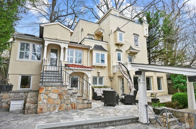 35 Euclid Avenue, Ardsley, NY 10502
